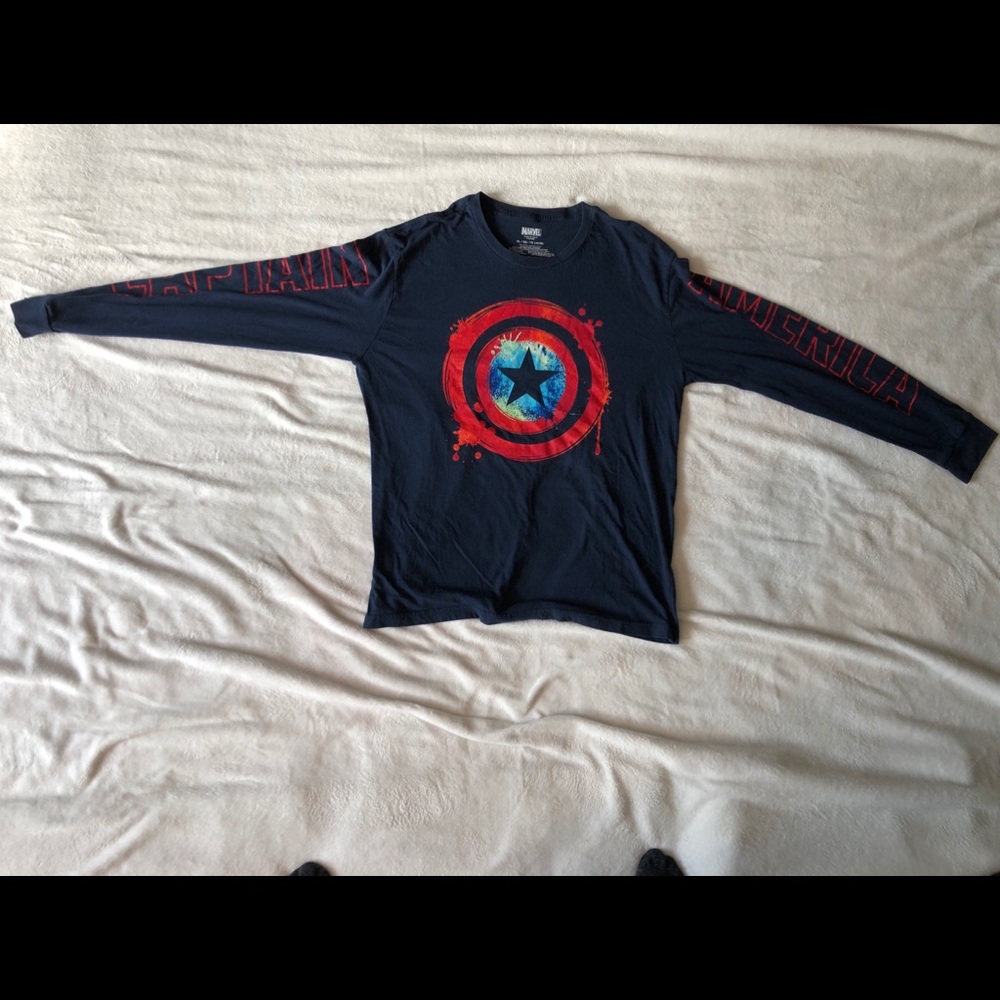 Navy men’s marvel captain America t shirt
